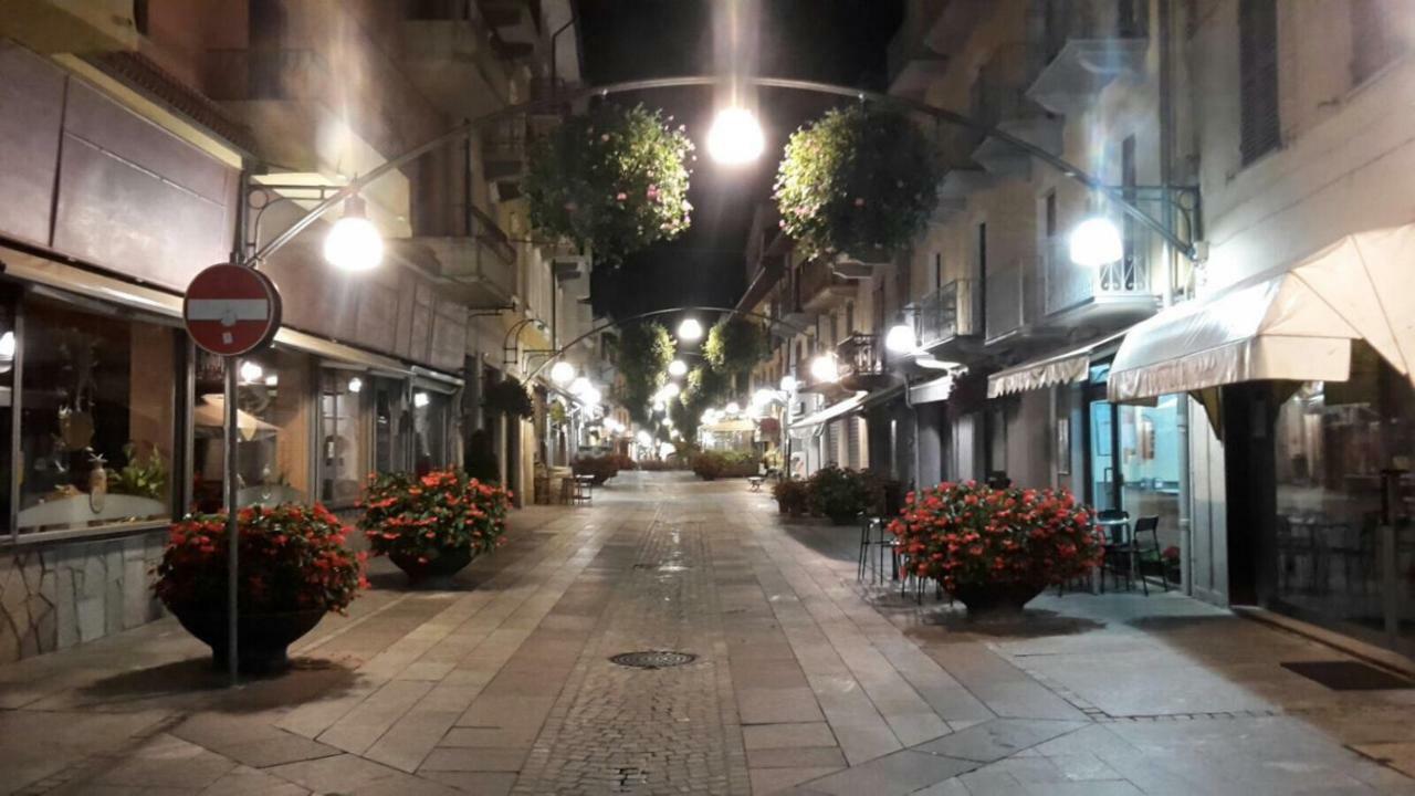 Appartamento Rosa Alpina Tra Il Casino E Le Terme Di Saint Vincent Exterior foto