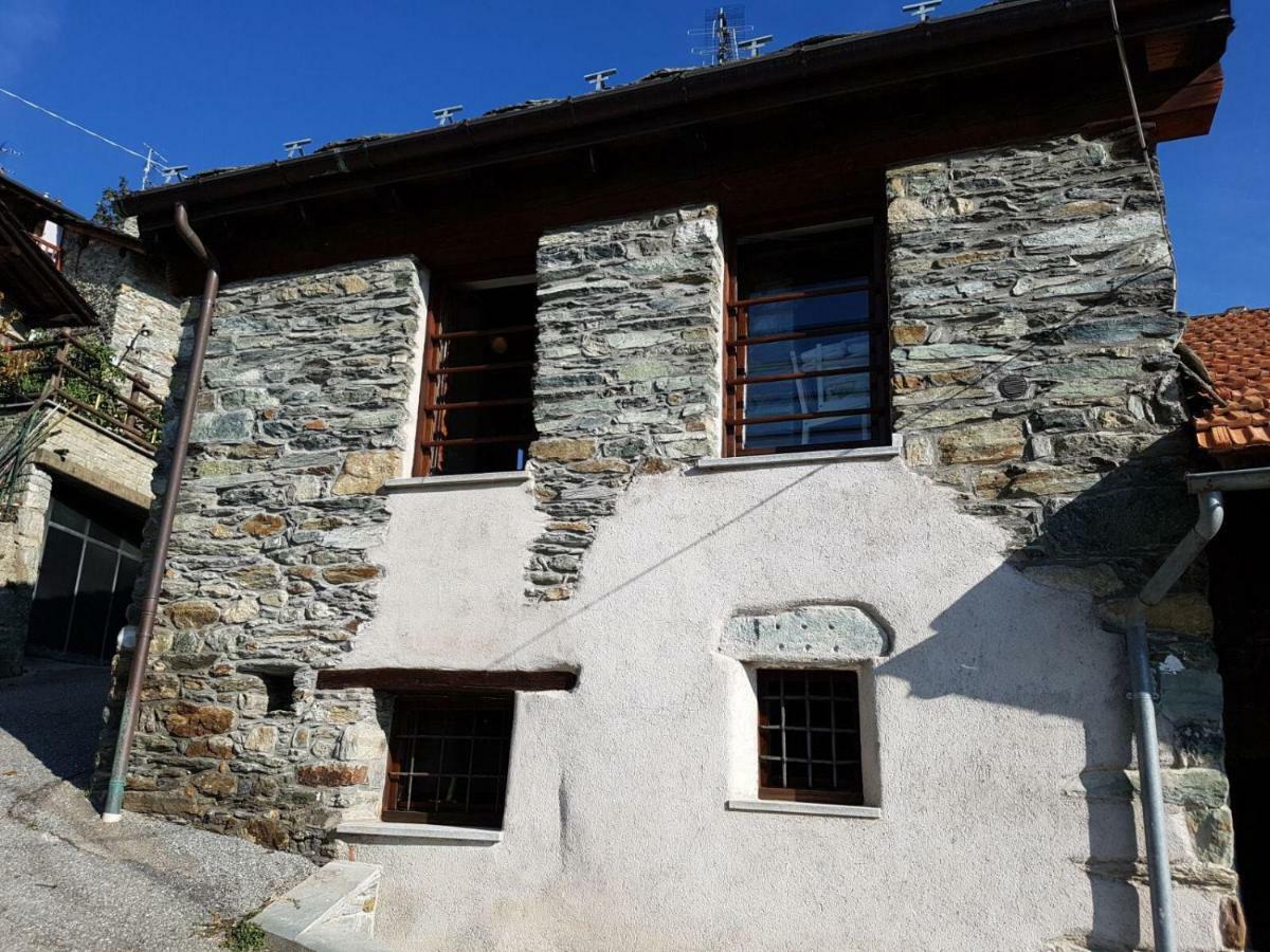 Appartamento Rosa Alpina Tra Il Casino E Le Terme Di Saint Vincent Exterior foto
