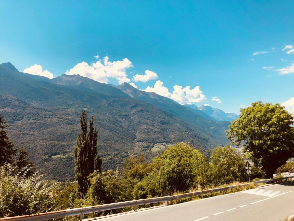 Appartamento Rosa Alpina Tra Il Casino E Le Terme Di Saint Vincent Exterior foto