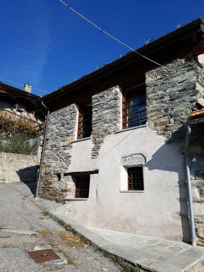 Appartamento Rosa Alpina Tra Il Casino E Le Terme Di Saint Vincent Exterior foto